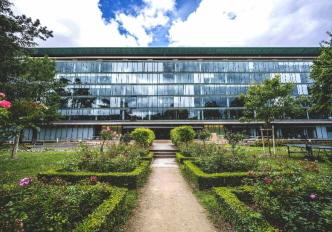 "리츠 시장에 불어오는 ESG 바람
- 리츠 종목에 ESG는 또 다른 경쟁력이 될 수 있다"