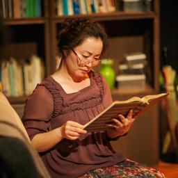 꿈을 기억하지 못하는 이들을 다시 꿈꾸게 하는 것