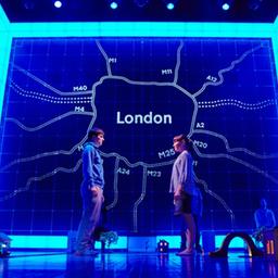 한밤중에 개에게 일어난 의문의 사건