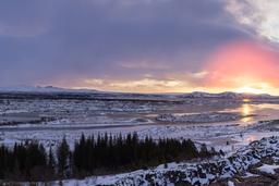 '꽃보다 <strong>청춘</strong>' 쓰리 스톤즈가 <strong>여행</strong>한 그곳