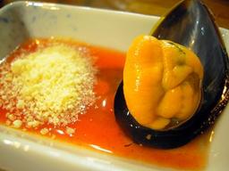 붉은 속살의 유혹 찬바람 불면 <strong>홍합</strong>이 그립다