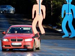 운전면허증 따기, 장난 아니지 말입니다!