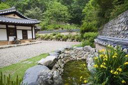 마음을 누이고 싶을 때 찾는 안동 <strong>고택</strong>에서의 하룻밤