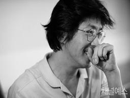 최윤필 "좋아하는 사람에게 소개하고 싶은 사람"