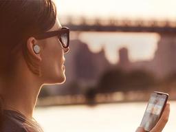 애플의 무선 이어팟(이어버드) 개발, '아이폰7'과 함께 선보일까?