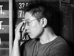 이혁진 “<strong>월급</strong>이란 젊음을 팔아 얻는 것이다”