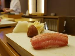 너는 일반적이라 말하고, 나는 일방적이라 느끼고