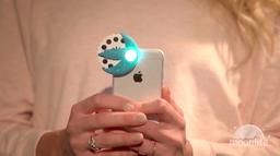 침대에서 동화책 읽어주기 좋은 스마트폰 빔프로젝터, 문라이트