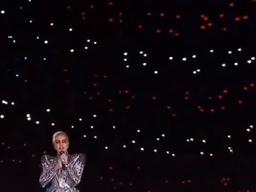 300대의 드론 함대, 레이디 가가와 <strong>슈퍼볼</strong> 하프타임 공연