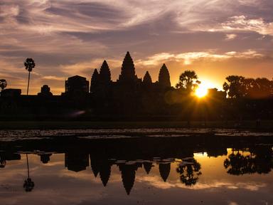 앙코르와트 일출,<br>고대 사원에서 맞는 아침