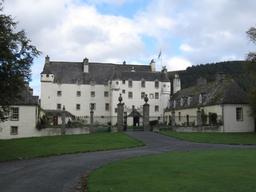 숙박이 가능한 영국 귀족의 궁전 및 별장에서 보내는 멋진 하루