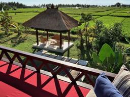 롬복 근처 <strong>발리</strong>에 뜨는 이색 <strong>숙소</strong> TOP5