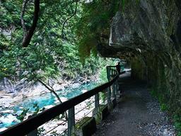 깎아지른 절경 `타이루거<strong>협곡</strong>`