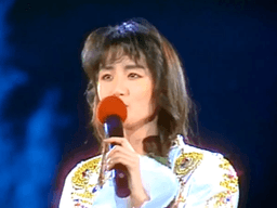 <strong>과거</strong>와 사랑에 빠지다