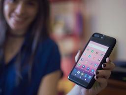 <strong>스마트</strong>폰 뒷면을 더 <strong>스마트</strong>하게 바꿔주는 케이스