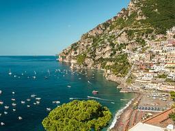 이탈리아 남부의 빛나는 도시들