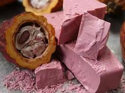 '진짜' 핑크 초콜릿 등장... "80년만의 뉴<strong>페이스</strong>"