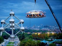 특별한 경험을 할 수 있는 세계 이색 레스토랑