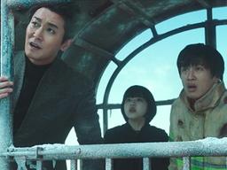 피에로만 웃을 수 있는 ‘<strong>신과 함께</strong>’