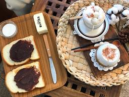 한 입 먹으면 벗어날 수 없는 마성의 빵, 앙버터