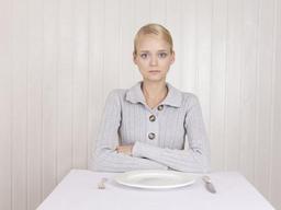 당신이 충분히 먹지 않고 있다는 증거들