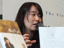 '채식주의자' <strong>오역</strong> 논란의 마무리