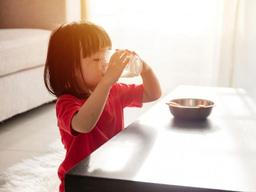 <strong>농약</strong> 살충제ㆍ가축 항생제, 아이에게 어떤 음식을…