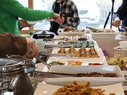 [슬기로운 <strong>채식</strong>생활]비건뷔페 대표메뉴, 집에서도 따라할 수 있어요