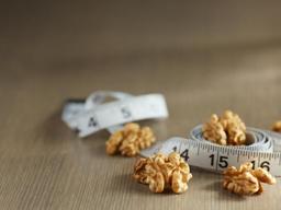 매일 <strong>호두</strong>를 먹었더니 생기는 변화…