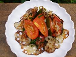 부드럽고 바삭한 건강 밑반찬, ‘<strong>토마토</strong> 부추볶음’