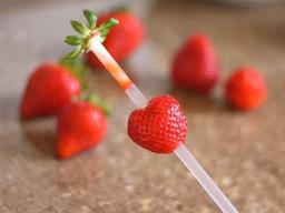 진공포장, 전선정리 등 일상생활에서 빨대 <strong>활용</strong>하는 <strong>방법</strong> 10