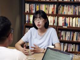 정해연 “<strong>나</strong>를 죽이는 것도, <strong>나</strong>를 살리는 것도 <strong>가족</strong>”