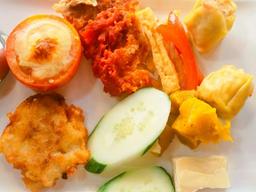 여행지의 <strong>아침</strong>을 열어준 식사들