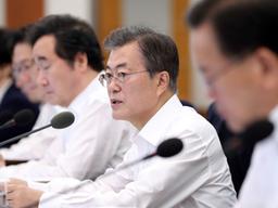 [일문일답] 靑 "文대통령 '<strong>계엄령</strong> 문건' 실체 알아야 한다고 판단"