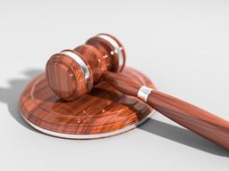 제헌절이 국경일인데 <strong>공휴일</strong>이 아닌 사연