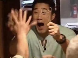 '대탈출' 김동현, 좀비떼와 전쟁에서 대성통곡 "겁쟁이 파이터"