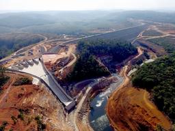 사흘 폭우에 <strong>라오스</strong> <strong>댐 붕괴</strong>…SK건설 부실 설계 가능성