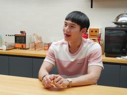 [라면로드] "먹방으로 1년에 10억 벌어요"…먹방계의 황제 '<strong>밴쯔</strong>'인터뷰