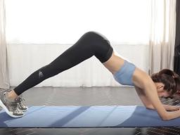 가슴에서 <strong>복부</strong>까지! 하루 5분만 따라하면 되는 상체 <strong>운동</strong>