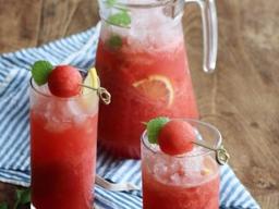 수박ㆍ포도 등 ‘제철 과일 <strong>음료</strong>’, 수분ㆍ전해질 한번에 보충