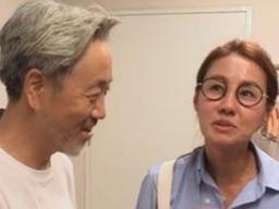 ‘사람이 좋다’ <strong>김종진</strong>, 왼쪽 귀 안들려도…아내 이승신 ‘무한애정’