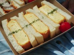 일본식 '카츠산도', 베트남식 '반미'…샌드위치 신흥강자 등장