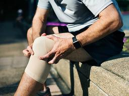 <strong>운동</strong>하기 좋은 가을, 무릎에도 신경 써주세요