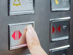 <strong>변기</strong>보다 더 더러운 일상생활 속 물건