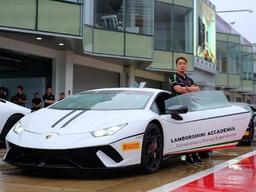 카레이서 정의철의 '람보르기니 우라칸 퍼포만테' 시승기