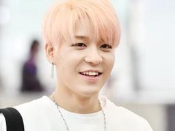 YG "<strong>강성훈</strong> <strong>팬미팅</strong> 불미스러운 일 유감, 문제 해결할 것" [공식입장]