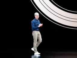 팀 쿡 CEO가 밝힌 '아이폰 초<strong>고가</strong>' <strong>정책</strong>의 이유