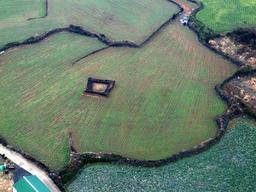 <strong>오름</strong>에 살고 <strong>오름</strong>에 지고… 제주 산담의 비밀