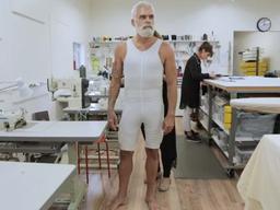 입었더니 다리에 힘이 불끈!… 노인 근력 높이는 '로봇 바지' 개발