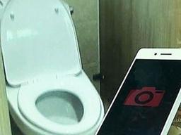 해군사관학교 생도가 1년간 ‘몰카’ 설치…’말하면 퍼트린다’